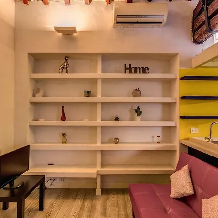 Amazing In Piazza Navona Holiday home Rome